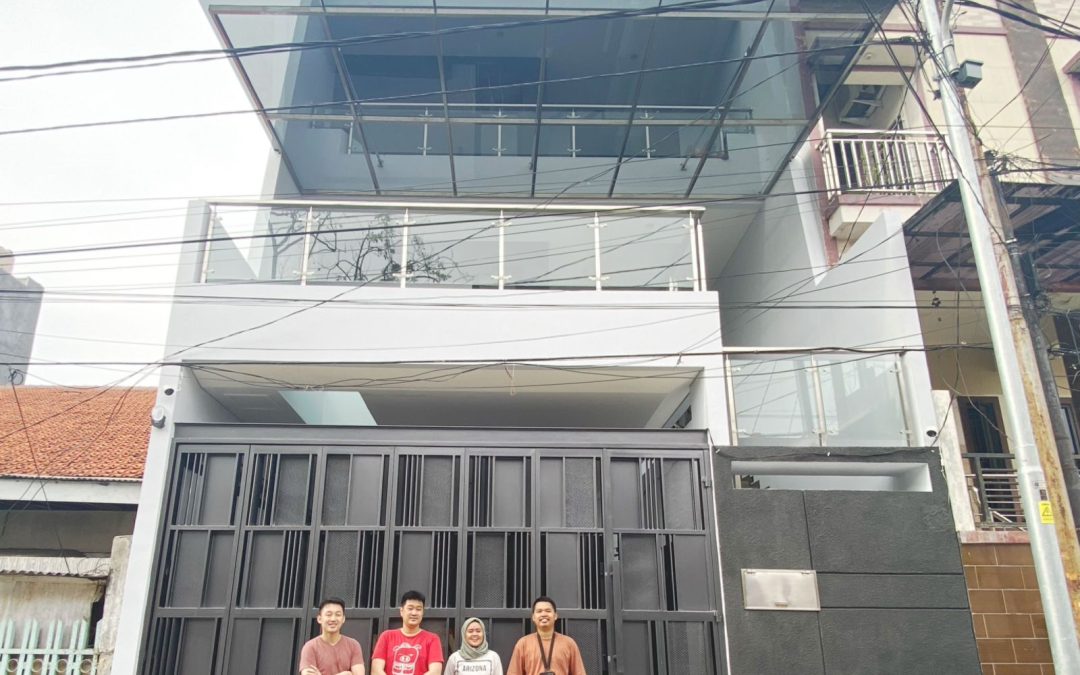 Mr. J – Jelambar House